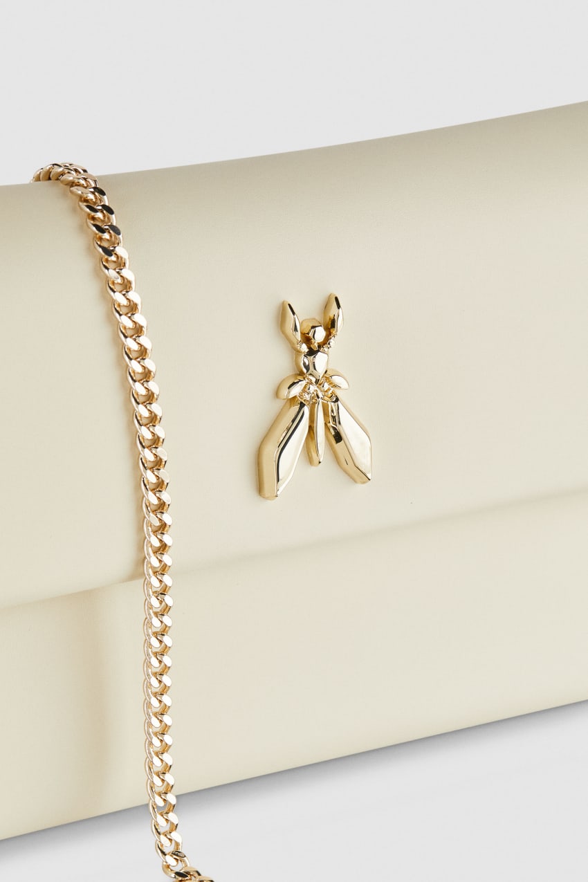 Patrizia Pepe Fly Leather Clutch Bag With Chain Beige | DYO651894