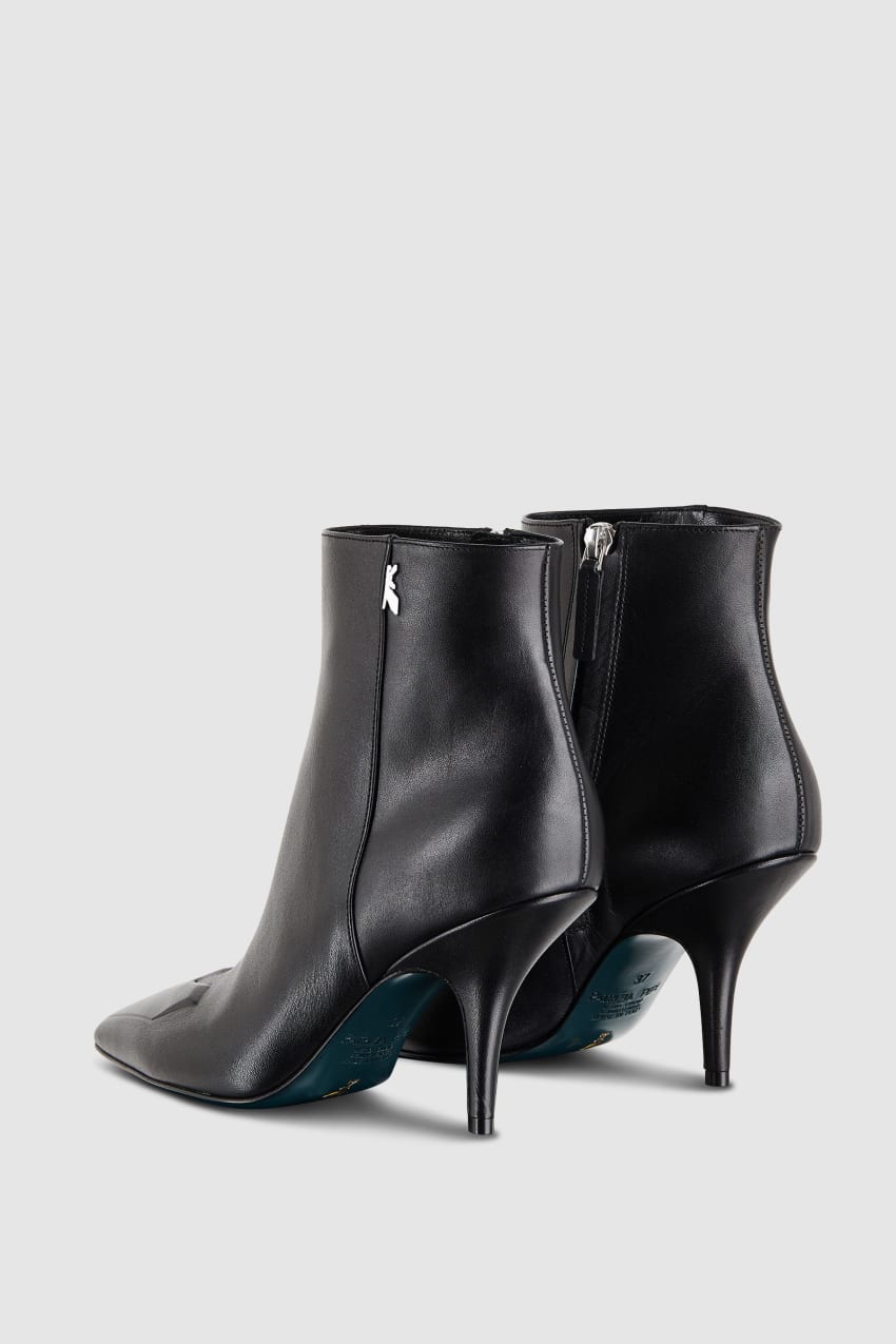 Patrizia Pepe Heeled Leather Ankle Boots Mustat | VJW675319