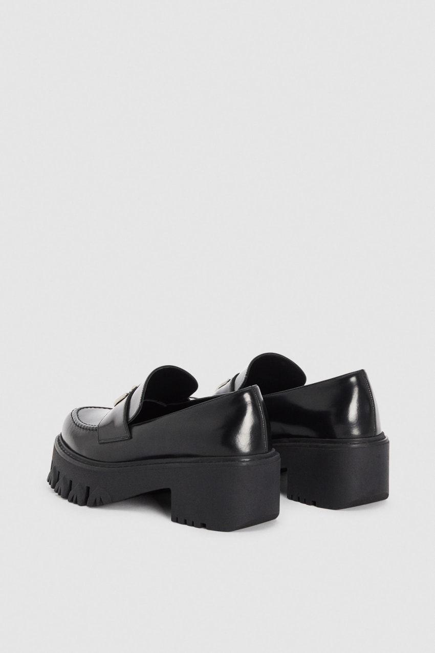 Patrizia Pepe Loafers Mustat | RLA487953