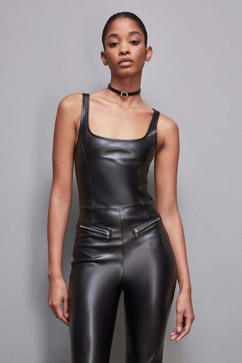 Patrizia Pepe Sleeveless Faux Leather Jumpsuit Mustat | HWO761250